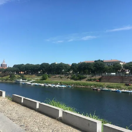 Domus Lungo Ticino * 파비아